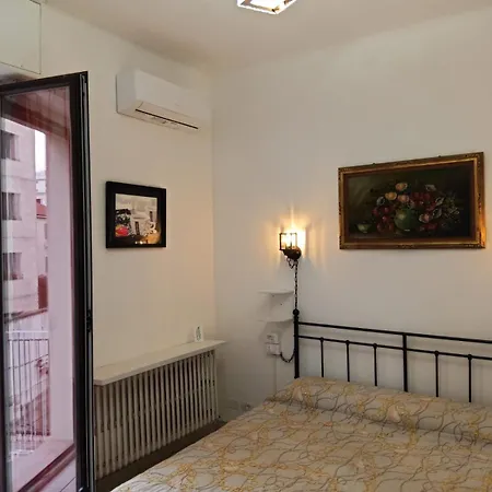 Doppia Atmosfera Bed & Breakfast *